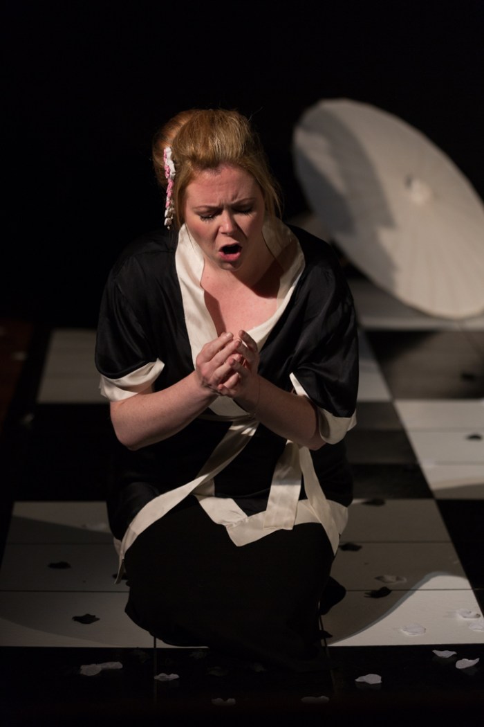 e1fe7c68eef3c5341b5ef42f237a9621